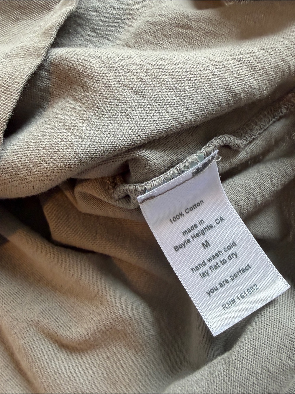 perfectwhitetee margot v neck tank top Medium - Picture 4 of 4